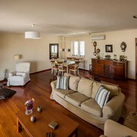 Family Getaway, Spacious And Luxurious, Sea View, Terrace, Next To Voula Beach, 20Min From Center Athens Exterior photo