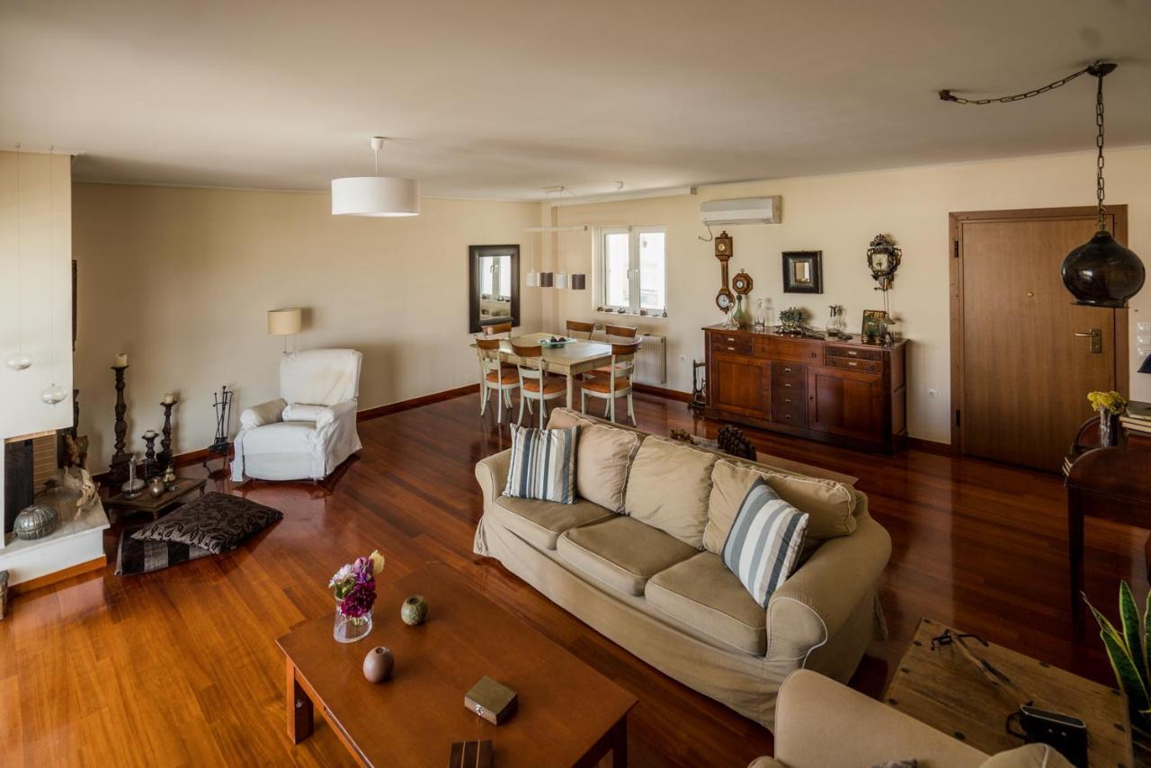 Apartment Family Getaway, Spacious And Luxurious, Sea View, Terrace, Next To Voula Beach, 20min From Center Athens