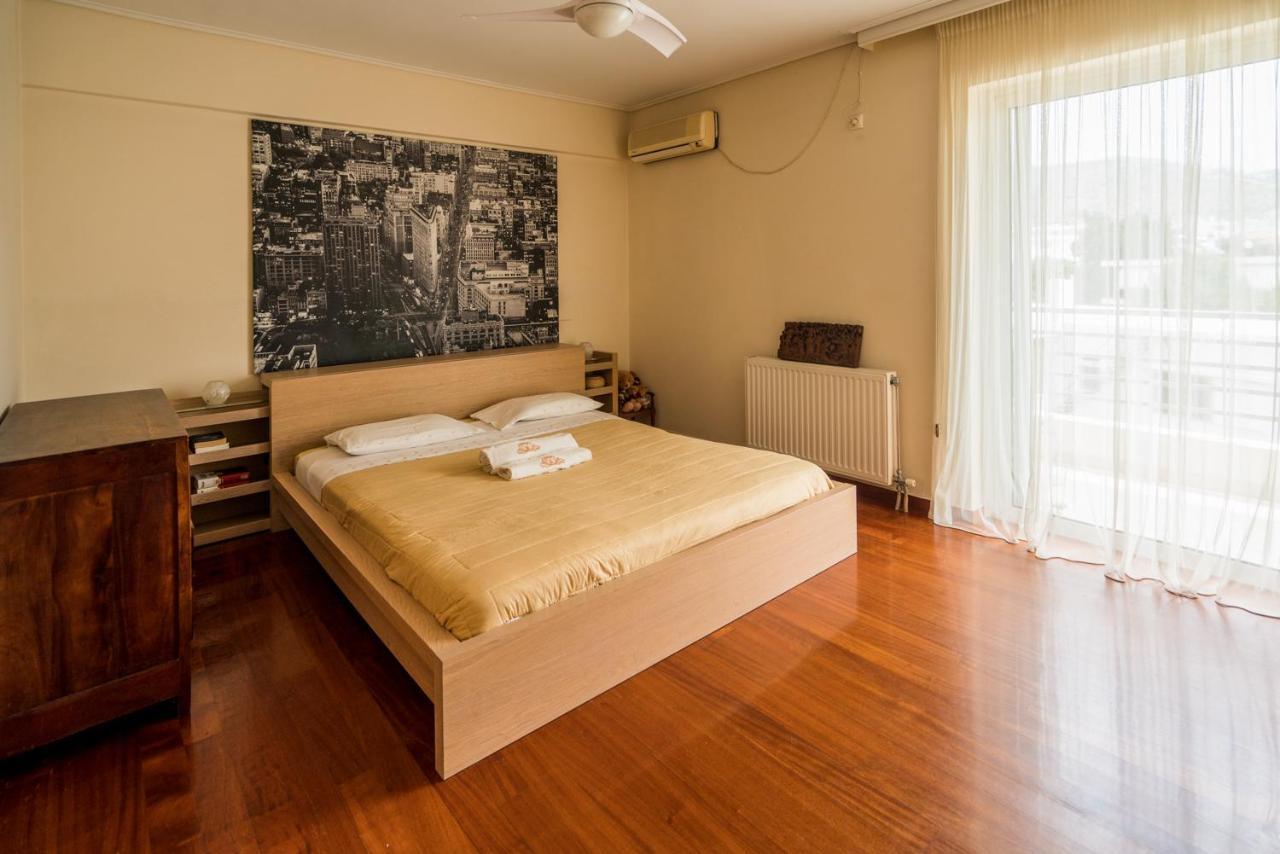 Family Getaway, Spacious And Luxurious, Sea View, Terrace, Next To Voula Beach, 20min From Center *